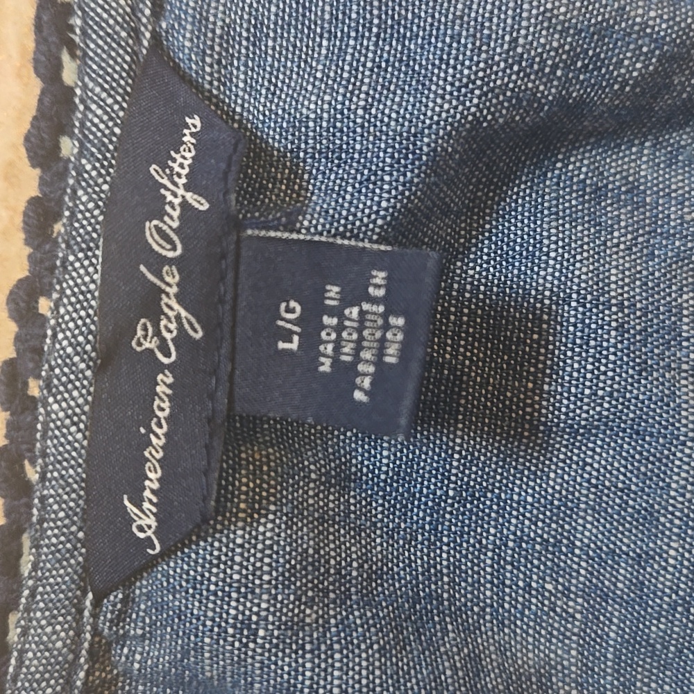 American Eagle Boho Festival Denim/Chambry Embellished Tie Front Crop Tank Top - Picture 5 of 8